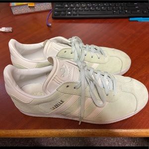 Adidas Gazelle light green sneakers